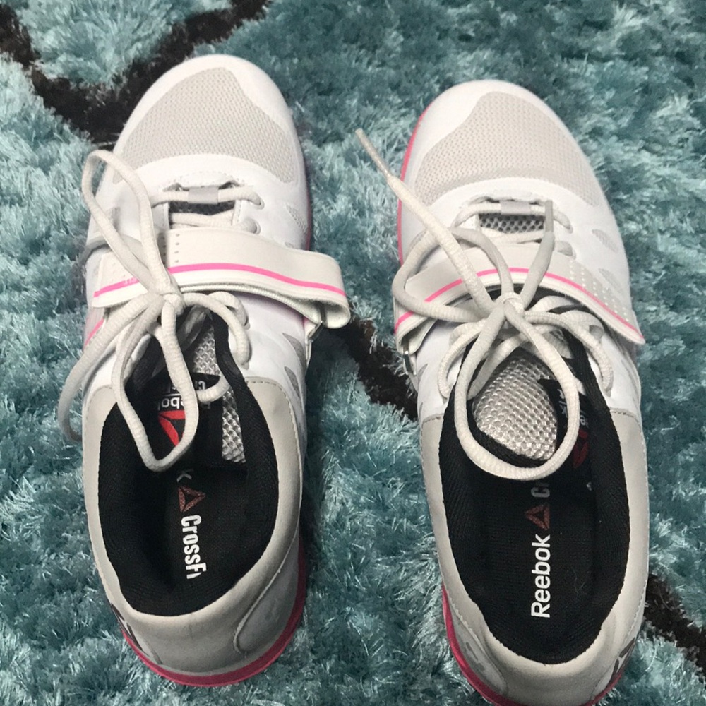 Never worn Reebok weight lifting CrossFit shoe